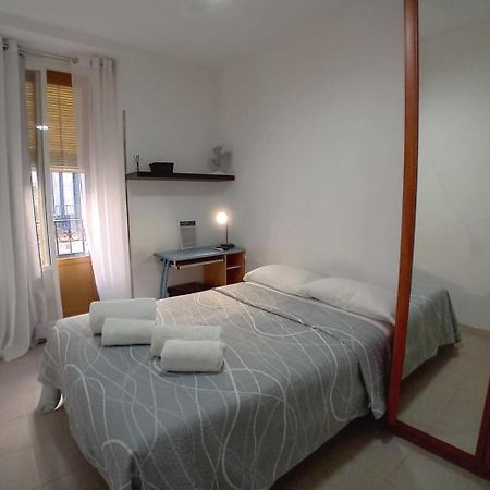 Divina Malasana Apartment Madrid Bagian luar foto