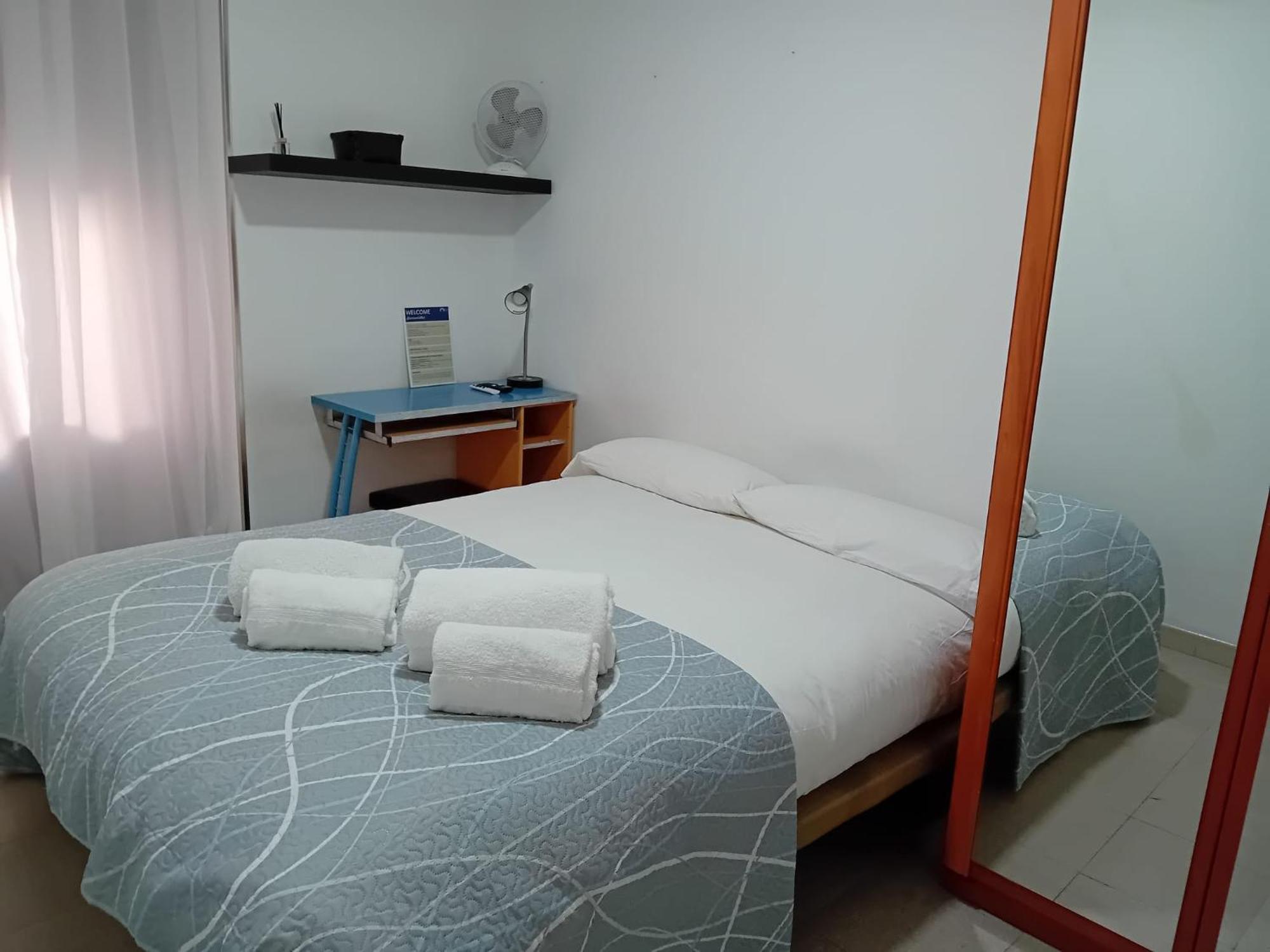 Divina Malasana Apartment Madrid Bagian luar foto